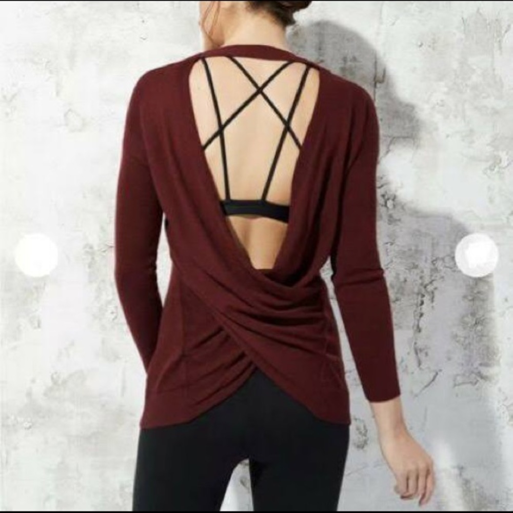 Vimmia reversible sweater